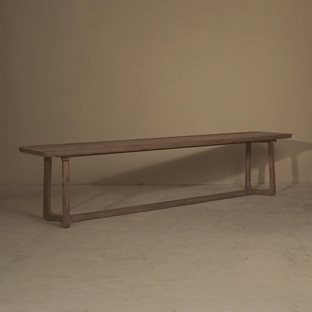 Laura Bench