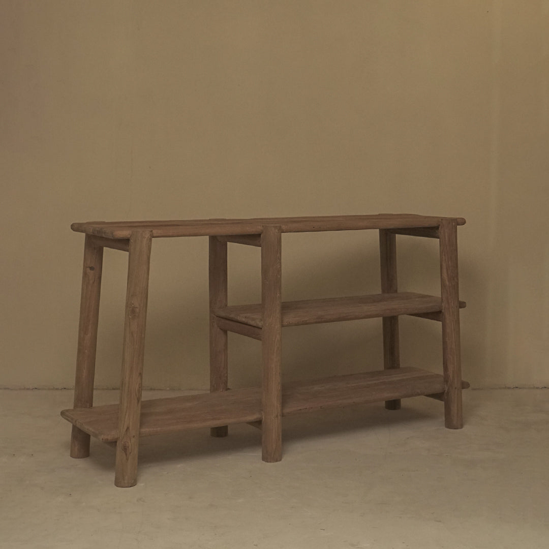 Alfa Display Shelf