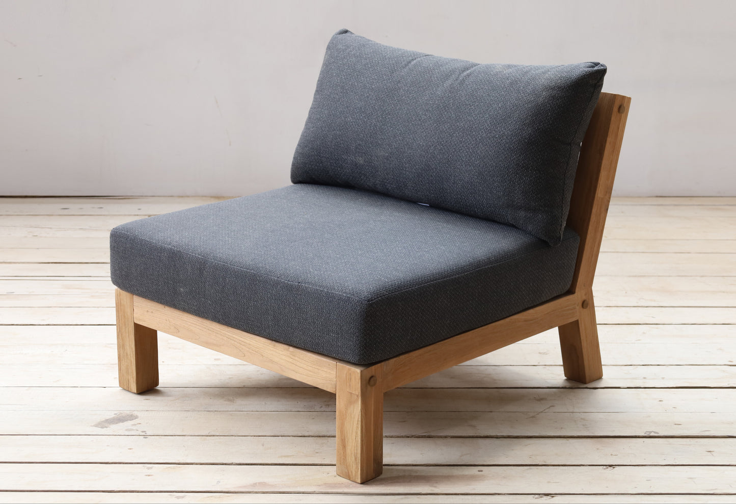 Danke Outdoor Sofa 1 Seater