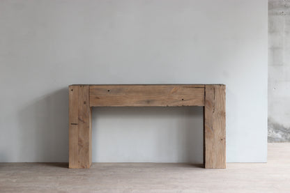 Dovetail Console