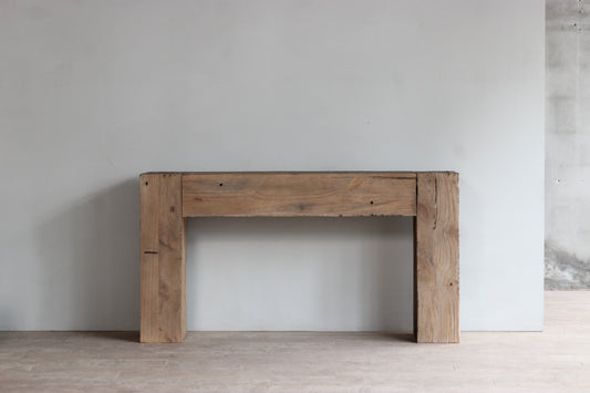 Dovetail Console