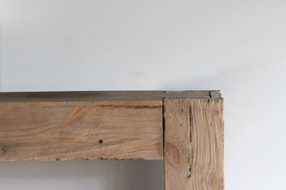 Dovetail Console
