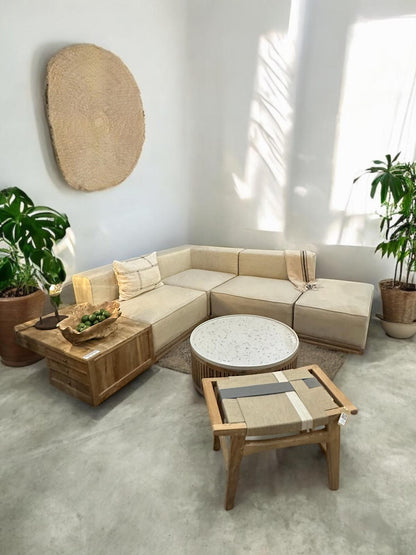 Issa Sofa
